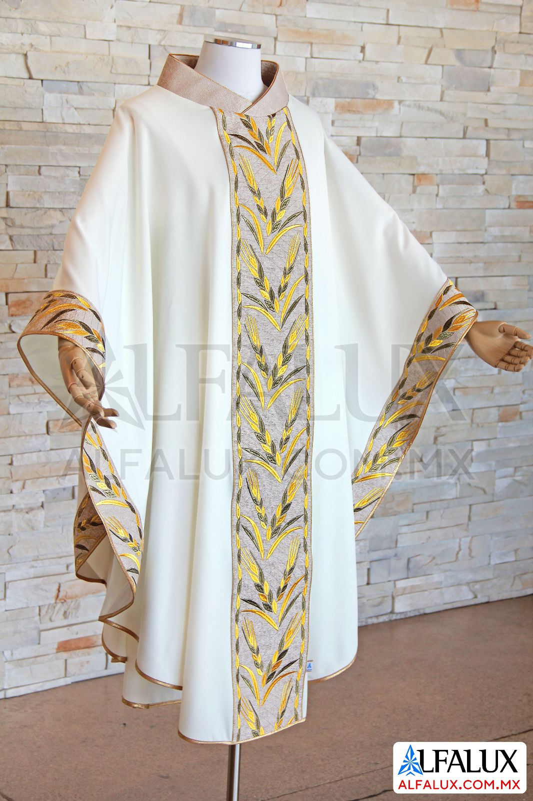 31 VITALIS Casulla Alfalux  Central Bronce Brocado 872 (4)